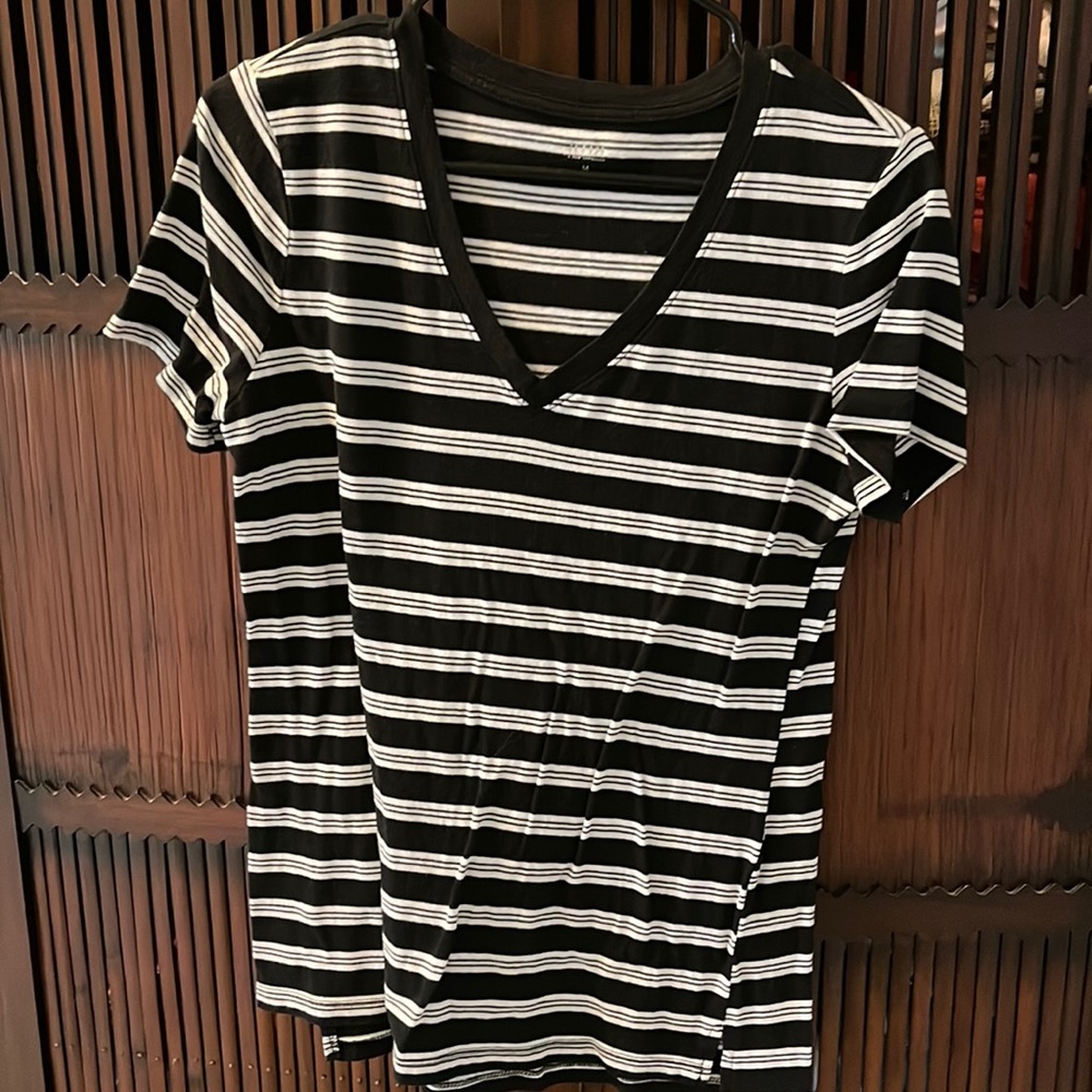 Black n white shirt